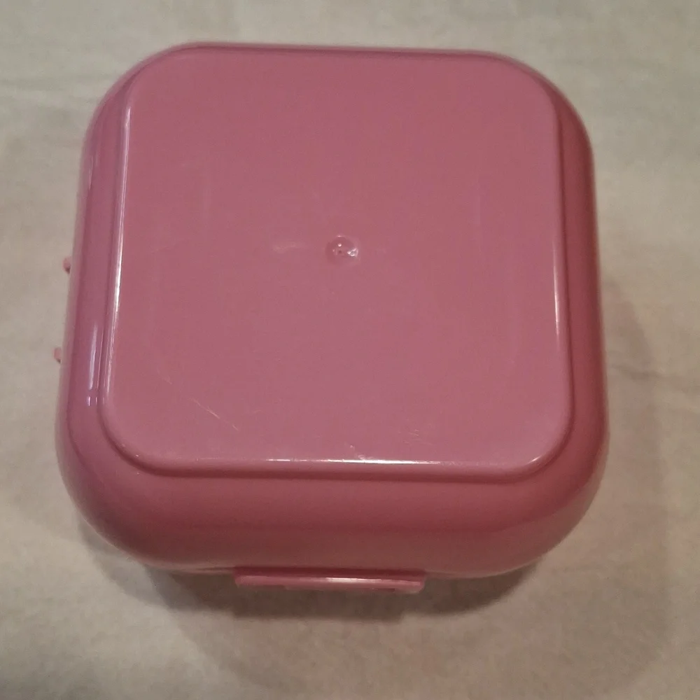 Colorful Makeup Accessory Set - Picture 3 of 6